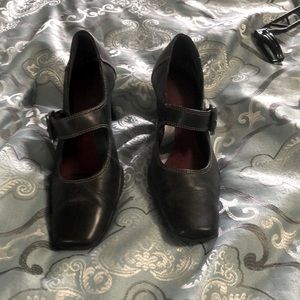 Aerosoles Mary Jane heels